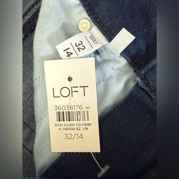 LOFT Curvy High Rise Slim Flare Jeans in Dark Wash Size 32/14 NWT - Picture 10 of 16